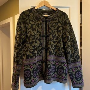 Vintage SKYR sweater XL